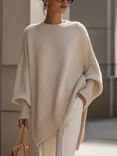 Comfortable Crewneck Sweater for Women with Batwing Sleeve Relaxed Oversized Knit Style