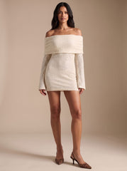 Elegant Sequin Cocktail Mini Dress for Women with Off-Shoulder Long Sleeve Bodycon Holiday Party Style