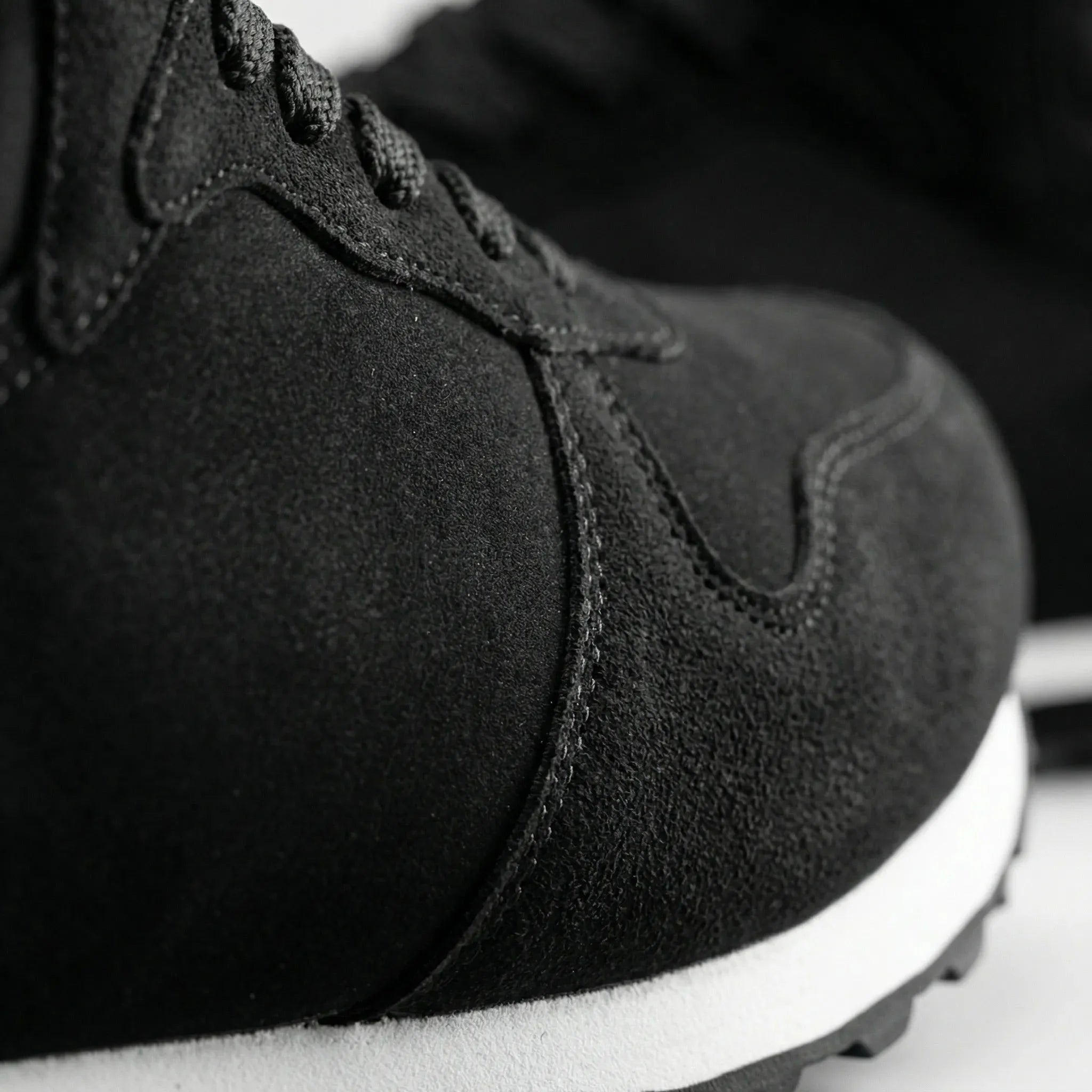 Warm Winter Boots for Men with Round Toe Lace Up Fleece Lined Faux Suede Snow Style