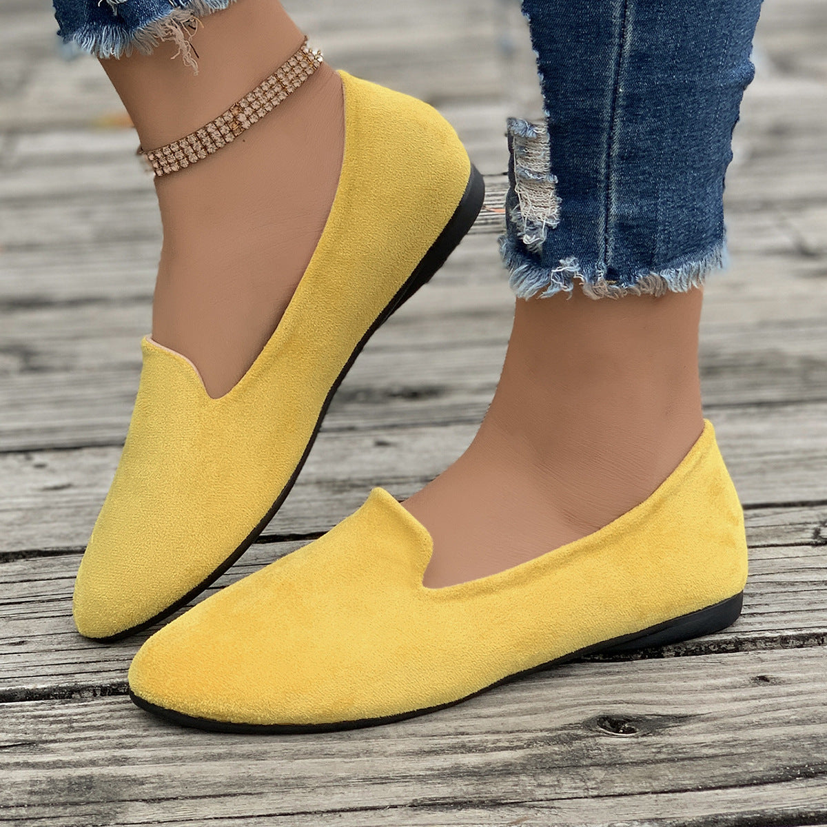 Comfortable Ballet Flats for Women with Pointed Toe Suede Slip On Casual Style