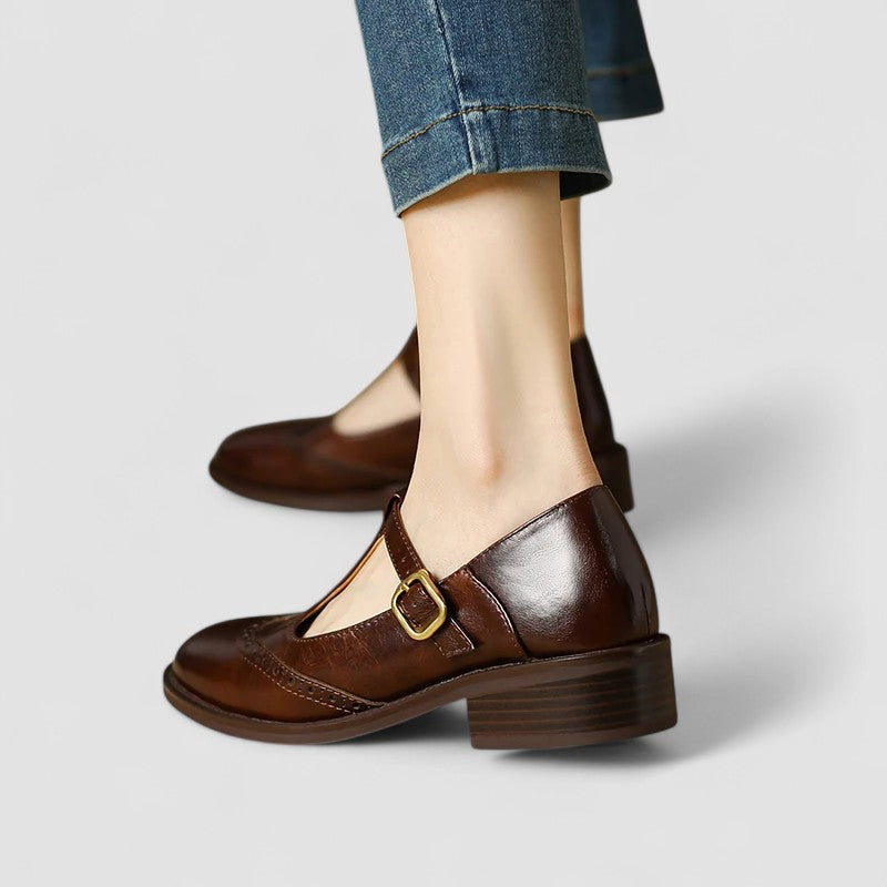 Chic Leather T-Strap Brogue Mary Jane Flats for Women with Buckle Round Toe Low Block Heel Style
