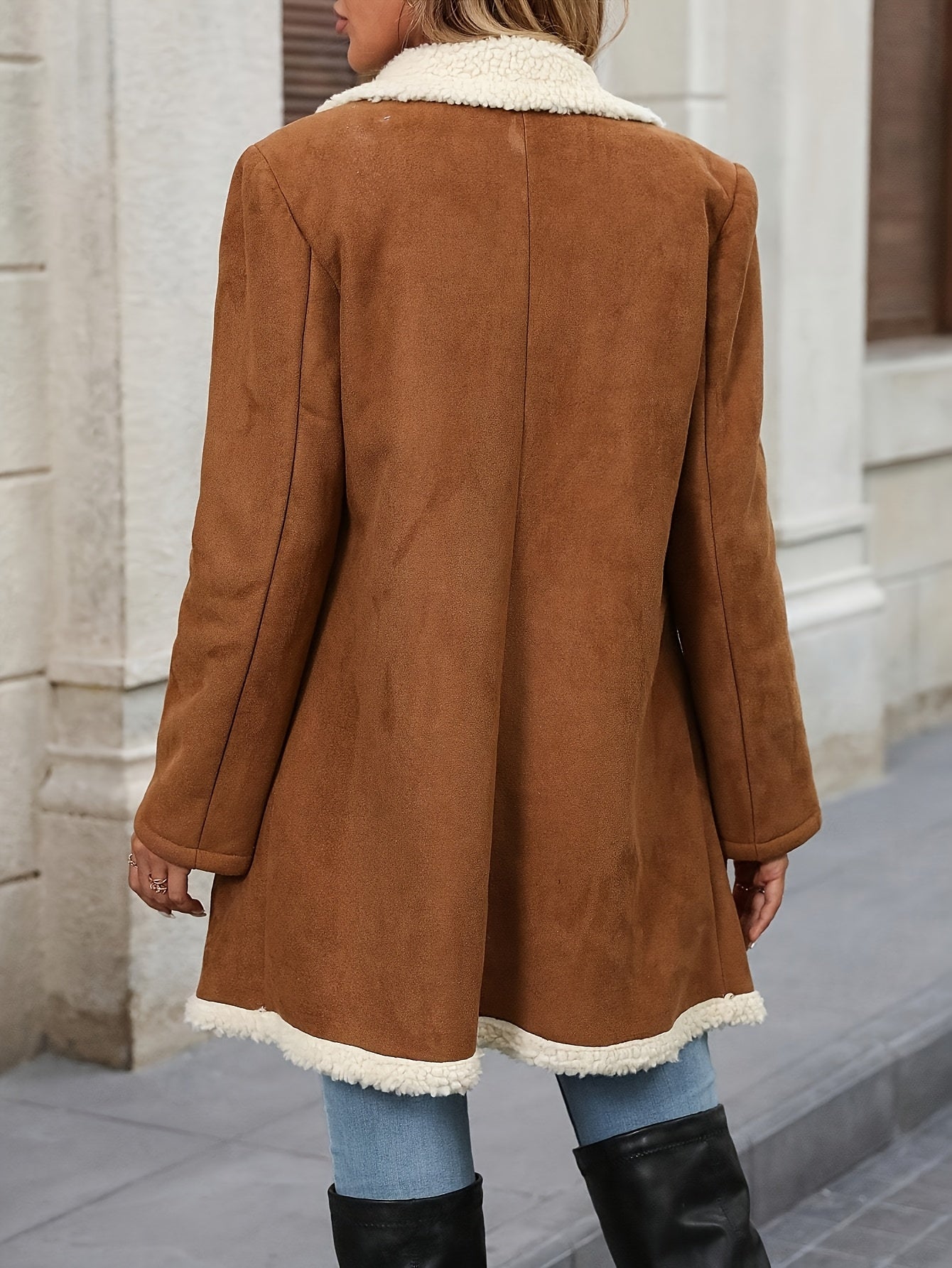 Elegant Light Brown Shearling Winter Coat for Women with Notch Lapel Double Breasted Faux Fur Trim