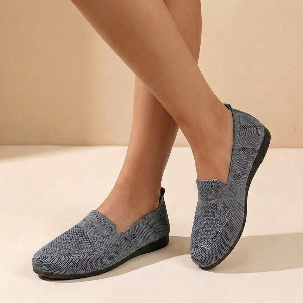 Comfortable Flats for Women with Round Toe Knit Slip On Orthopedic Loafer Style