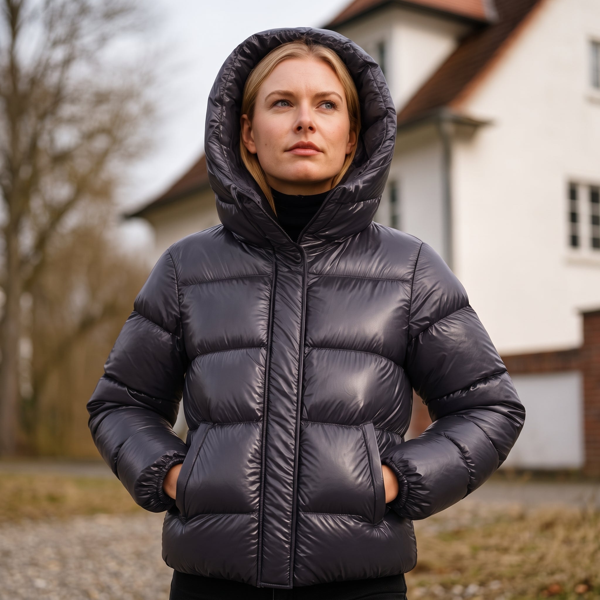 Cozy Puffer Jacket for Women with Hooded Collar Long Sleeve Zip Up Padded Quilted Style