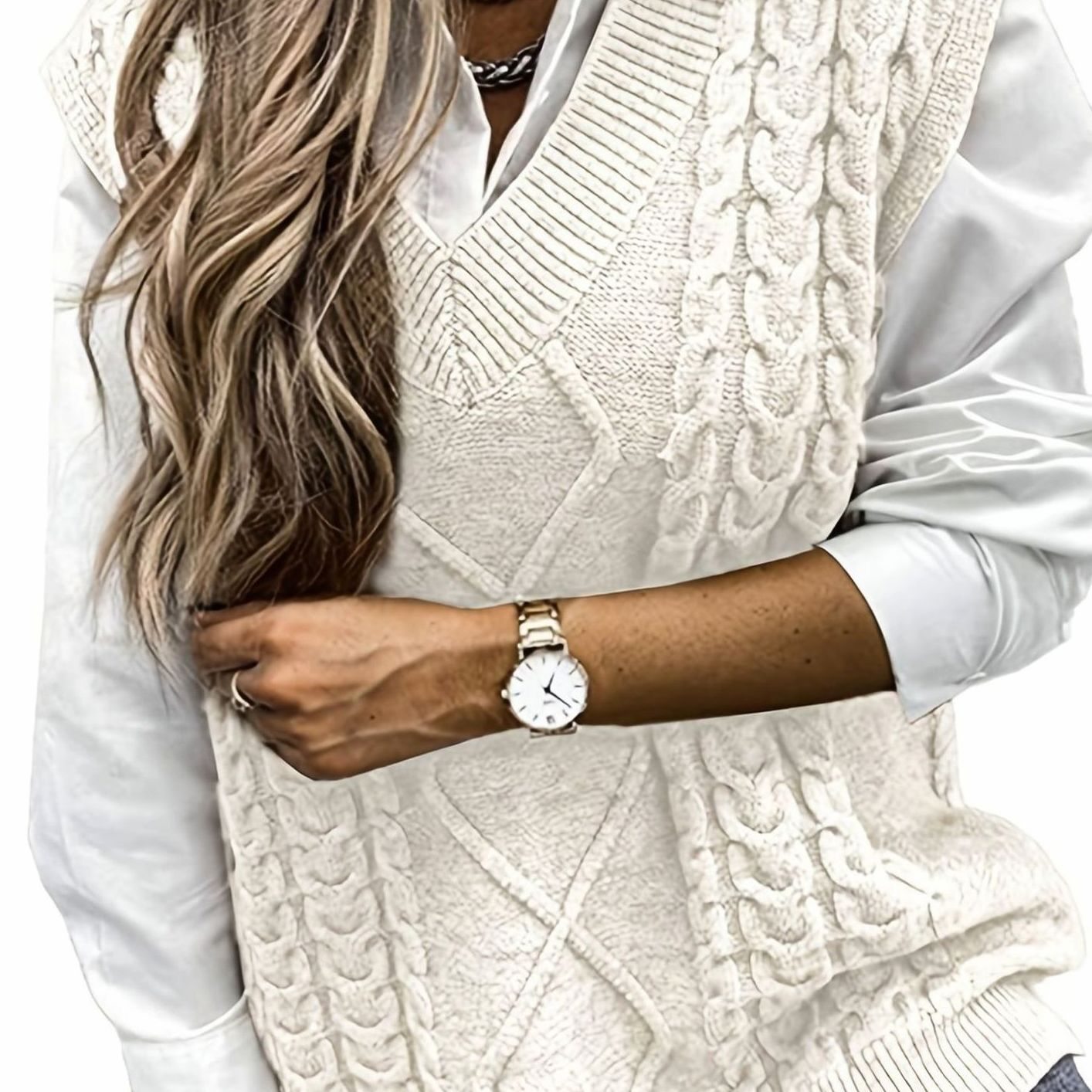 Cozy Cable Knit Sweater Vest for Women with V Neck Sleeveless Relaxed Oversized Style