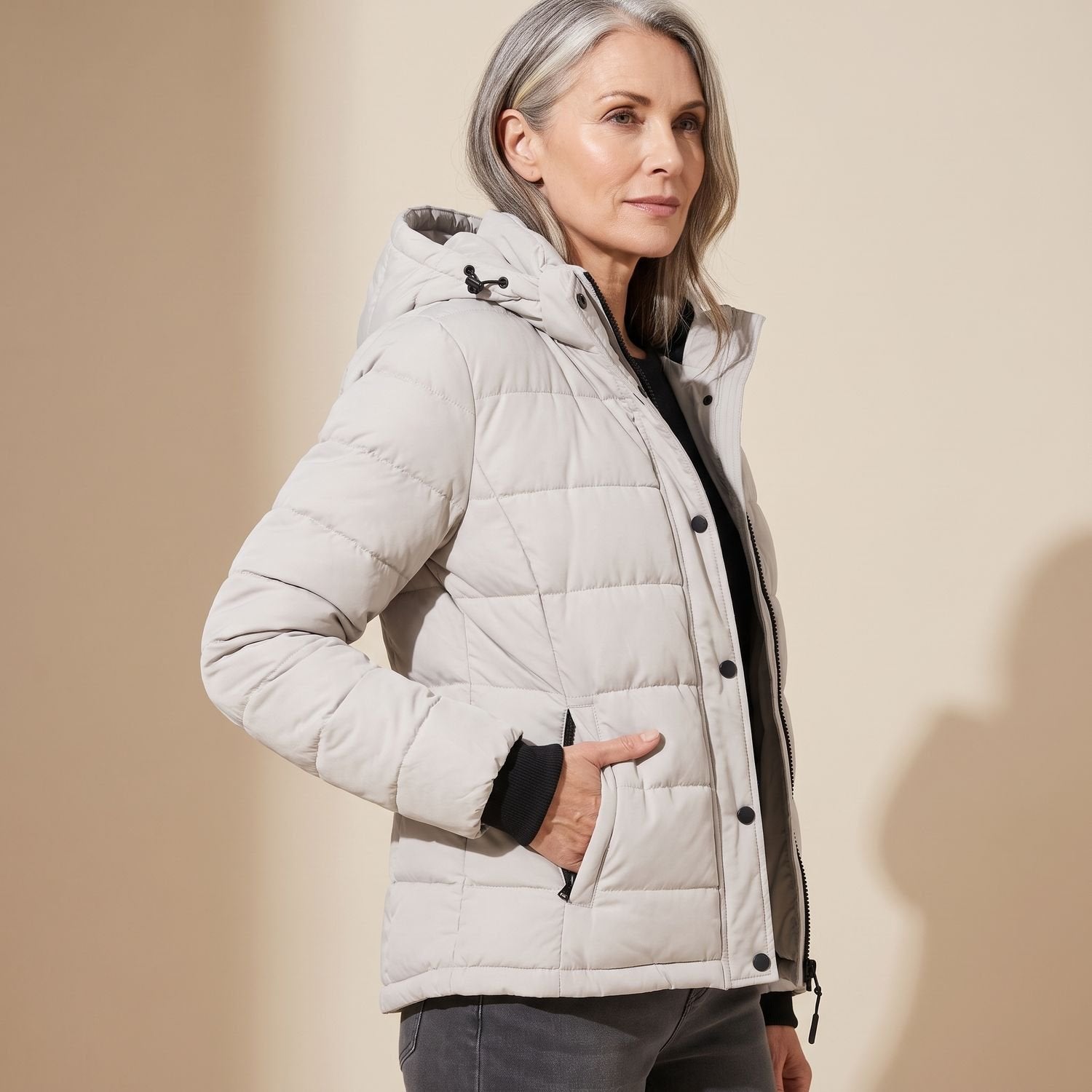 Cozy Black Puffer Jacket for Women with Hooded Collar Zip Up Quilted Lightweight Winter Style