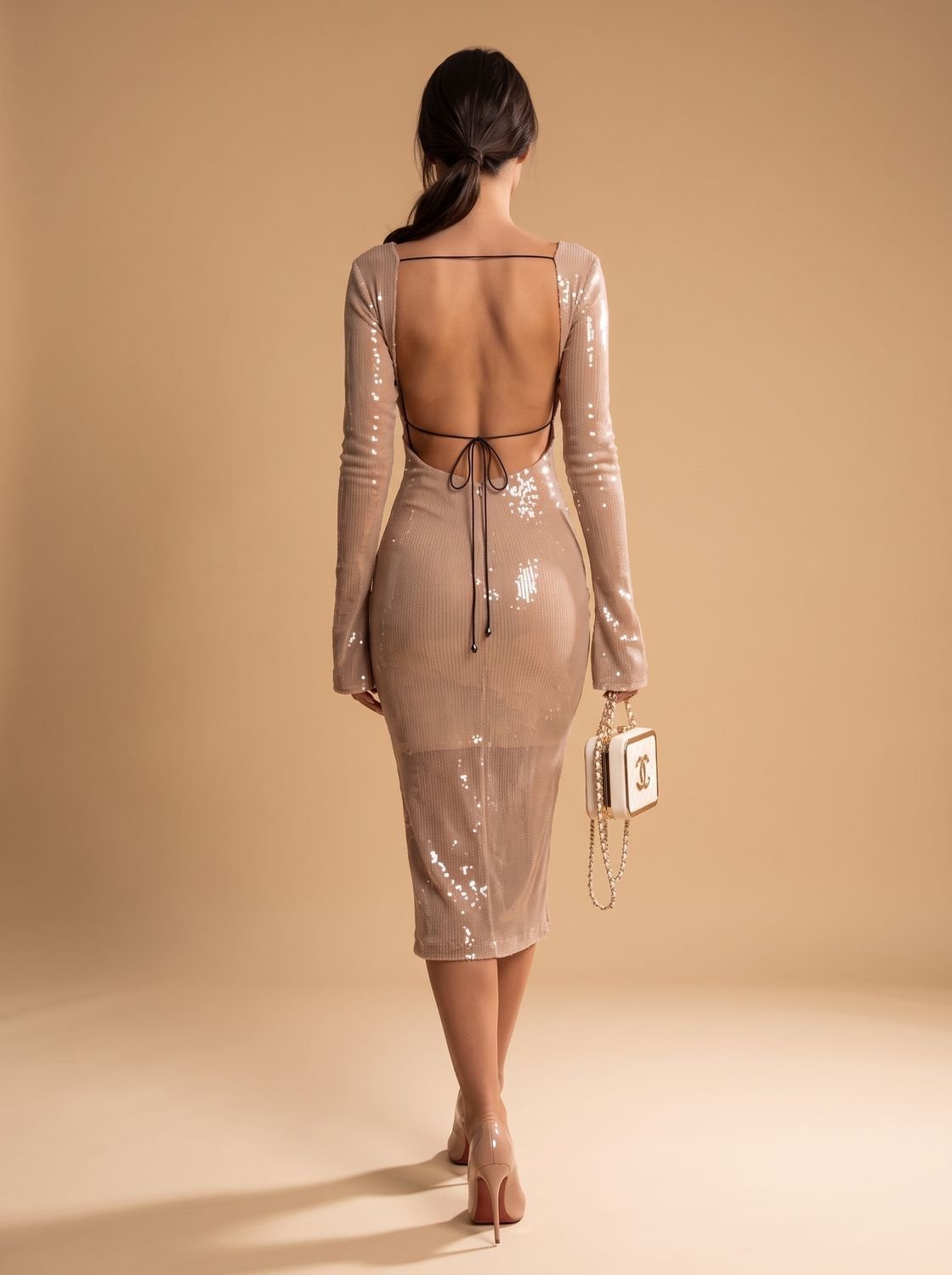 Elegant Champagne Sequin Cocktail Midi Dress for Women with Long Sleeve V-Neck Bodycon Holiday Party Style