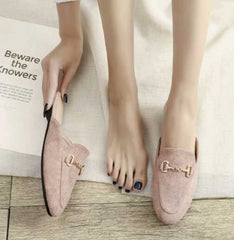 Comfortable Leather Mules for Women with Pointed Toe Chain Buckle Slip On Flat Loafer Style