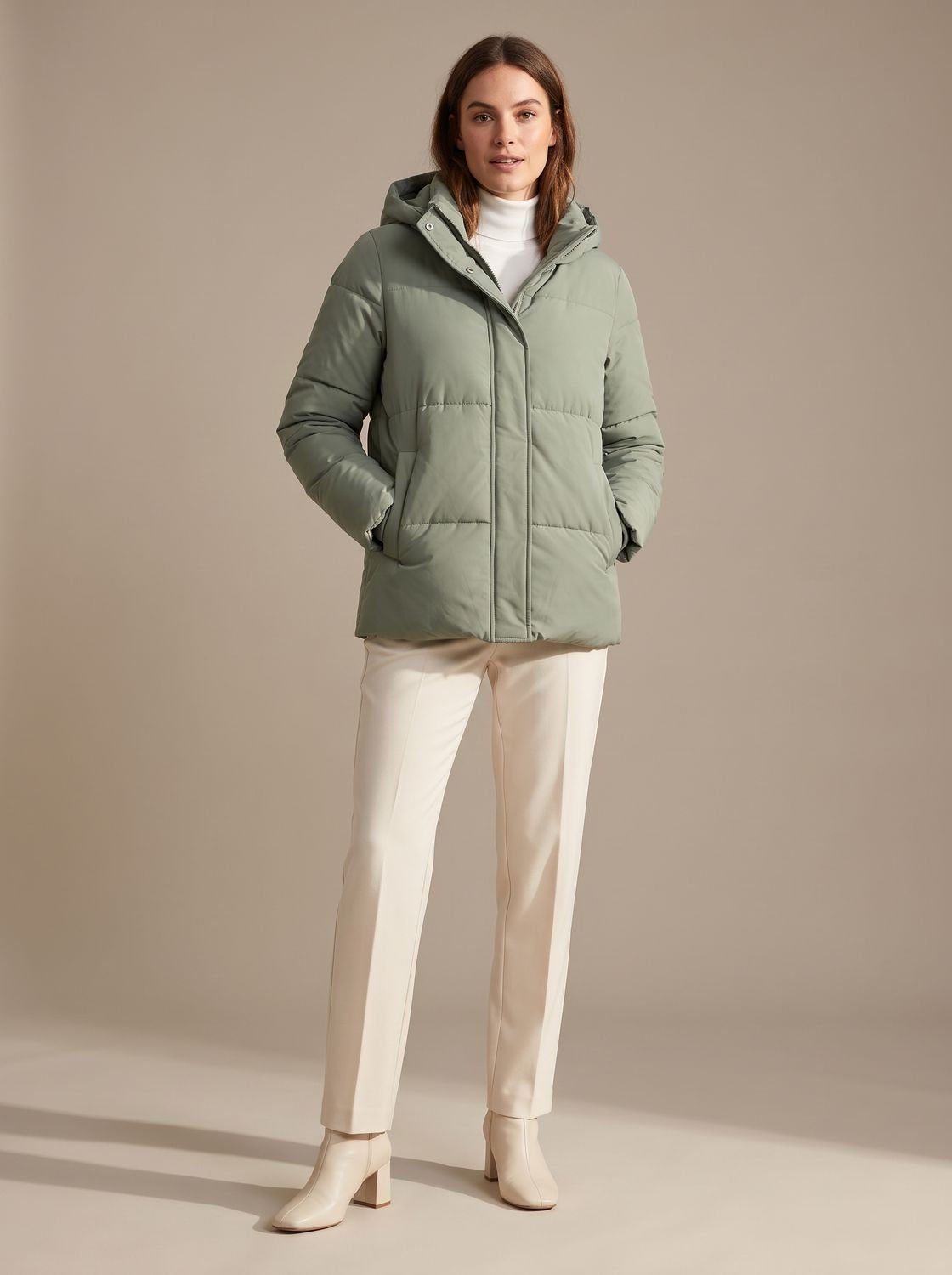Cozy Relaxed Puffer Jacket for Women with Hooded Collar Long Sleeve Quilted Zip Winter Style